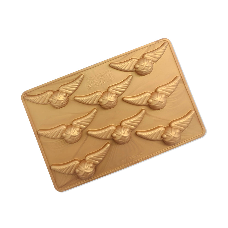 Harry Potter: Make Your Own Golden Snitches