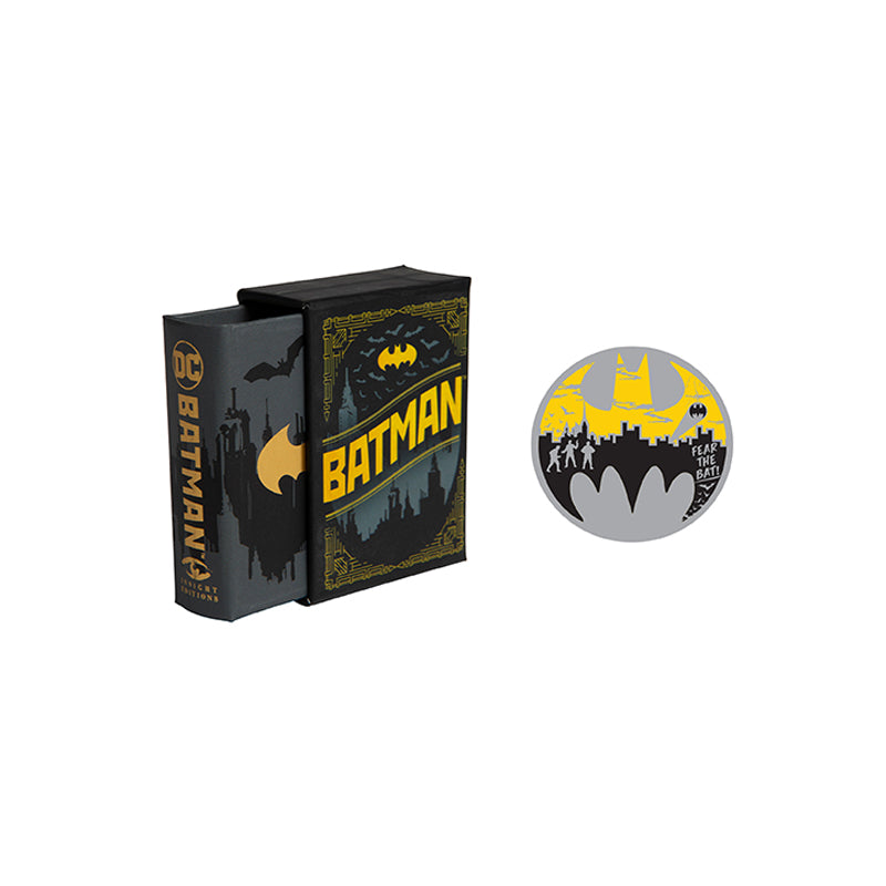 DC Comics: Batman Tiny Book and Pin Set